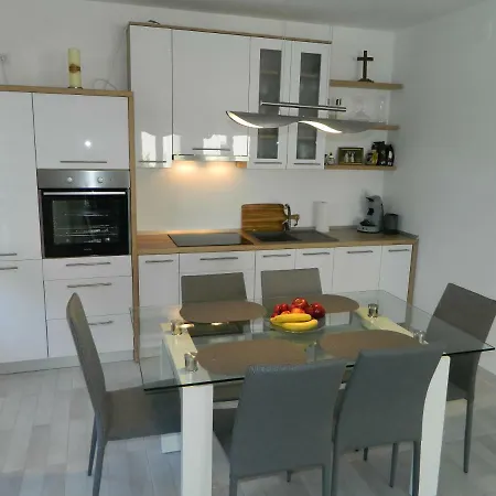 Apartament Ina Tribalj