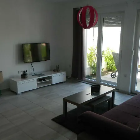 Apartament Ina